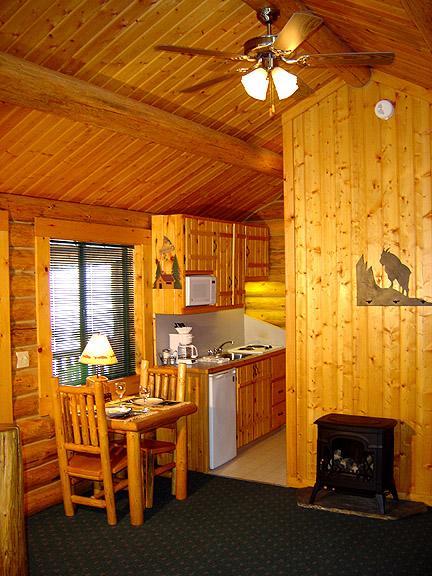 Готель Somers Bay Log Cabin Lodging Екстер'єр фото