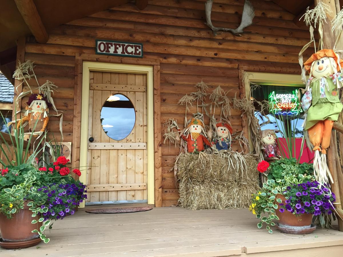 Готель Somers Bay Log Cabin Lodging Екстер'єр фото